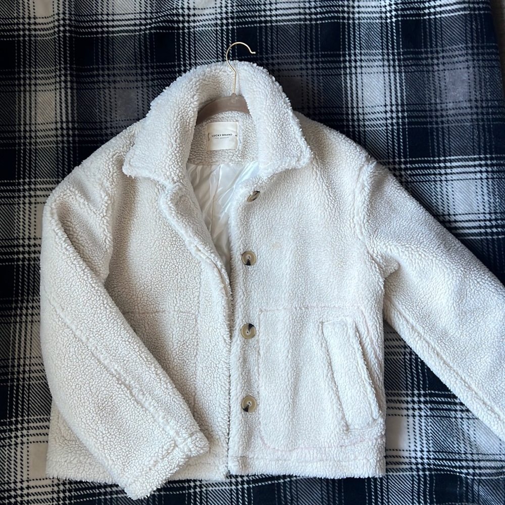 LUCKY BRAND SHERPA SHACKET ivory off white excellent condition , light wear XS